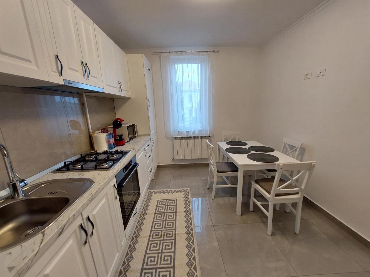 Trandafirului Residence Central Suceava Luaran gambar